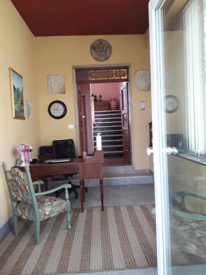Cospea B&B Терни Екстериор снимка